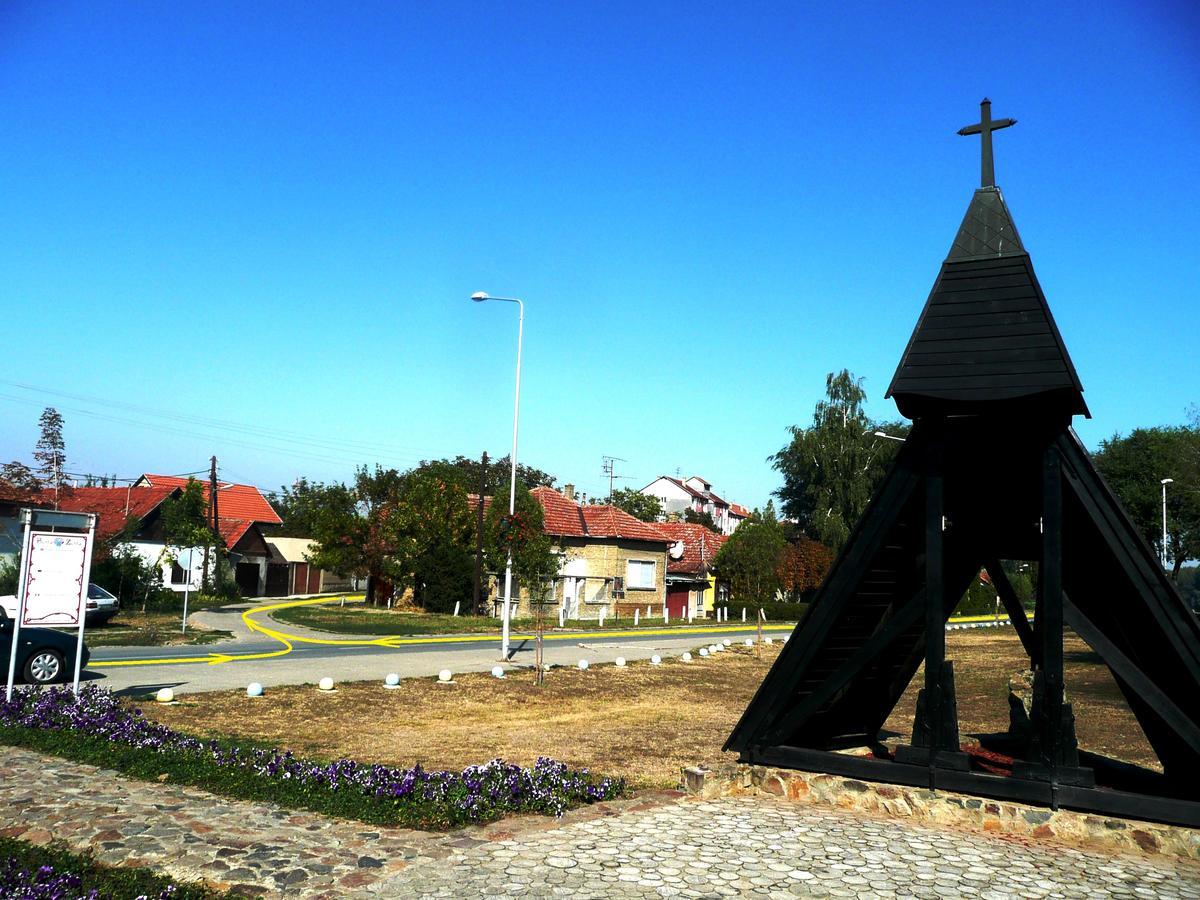 Guest House Tisza Haz Senta Стая снимка